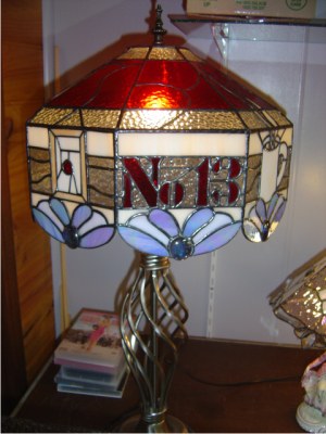 jan_cooke_stained_glass_lamp