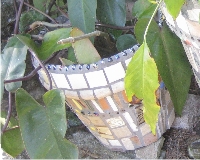 (image for) Clay pots with ceramic tile mosaic_1